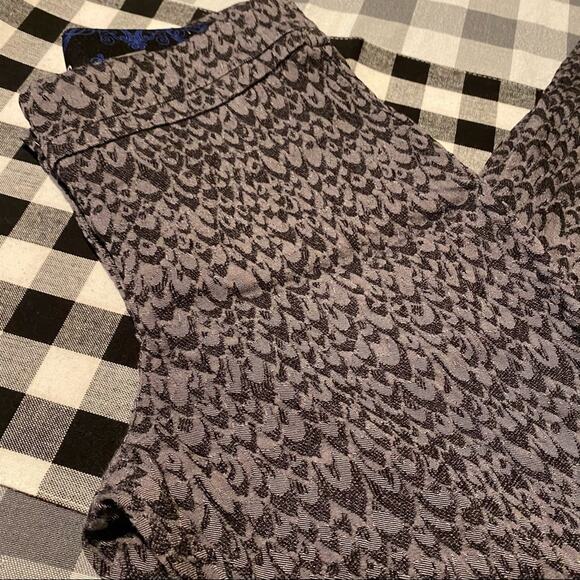 Peter Nygard Cropped Pants Women's Size 6 Petite Gray & Black Print w/ Spandex - Picture 5 of 8